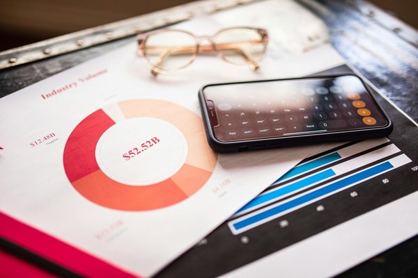 Quels sont les impacts de l'apprentissage automatique sur le commerce électronique ?